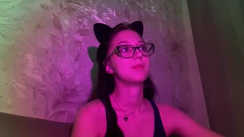 Snapshot of temptingvision chatting on December 2025 05:19:02 PM temptingvision online show from December 2025 05:19:02 PM