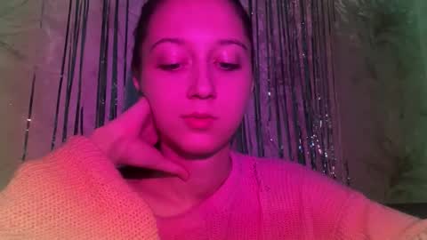 Snapshot of temptingvision chatting on December 2025 03:06:01 PM temptingvision online show from December 2025 03:06:01 PM