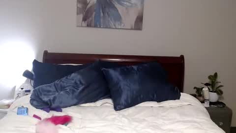 Temptriss69 online show from December 2025 12:03:02 PM