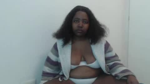 Snapshot of tenderousdoll chatting on July 2026 07:17:01 AM TenderousDoll online show from July 2026 07:17:01 AM
