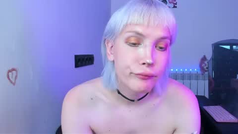 Snapshot of tenebrise chatting on July 2026 01:43:02 AM Kira online show from July 2026 01:43:02 AM