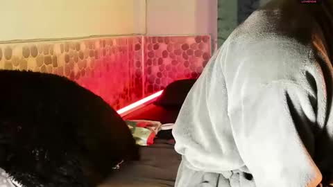 Teo online show from December 2024 01:07:01 AM