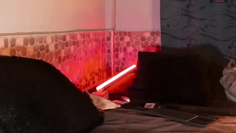 Teo online show from December 2024 09:17:02 PM