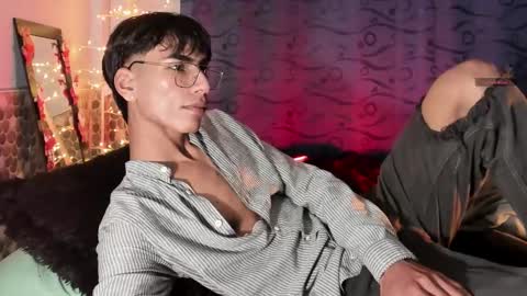 Teo online show from December 2024 01:00:02 AM