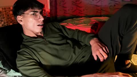 Teo online show from February 2025 08:36:01 PM