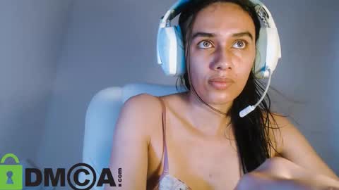 Lisa online show from October 2025 04:24:02 PM