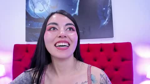 Snapshot of teresa_moon chatting on December 2024 02:03:02 AM TERESA Give me a good rating if you enjoy my show online show from December 2024 02:03:02 AM