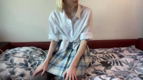 Anna online show from February 2026 05:16:02 AM