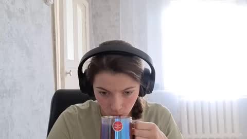 Anny Simpson online show from October 2025 06:13:02 AM