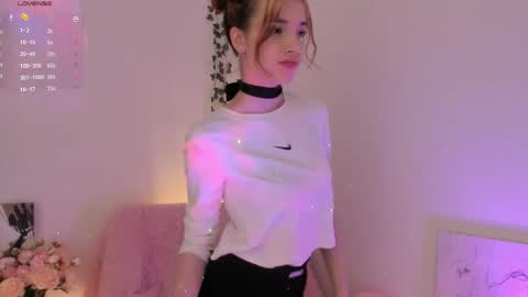 Caroline online show from May 2026 05:09:01 PM