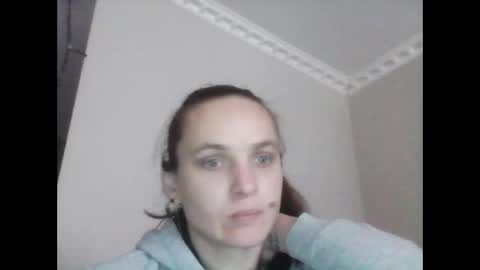 Snapshot of tessa773687 chatting on November 2025 09:32:01 AM tessa69 online show from November 2025 09:32:01 AM