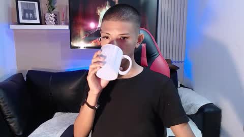 Snapshot of tessachains chatting on December 2025 03:39:02 PM tessachains online show from December 2025 03:39:02 PM