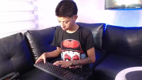 Snapshot of tessachains chatting on January 2026 04:12:02 PM tessachains online show from January 2026 04:12:02 PM