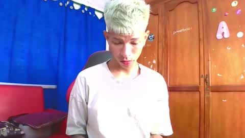 Snapshot of tessachains chatting on February 2026 07:01:01 PM tessachains online show from February 2026 07:01:01 PM