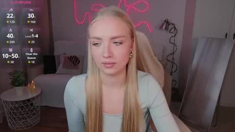 TessaHamilton online show from March 2026 08:05:02 AM