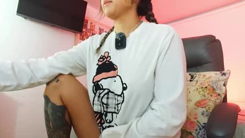 texas_curvykitten online show from March 2026 09:02:01 AM