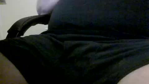 Snapshot of texashornyguy chatting on November 2025 03:28:01 AM Horny Guy online show from November 2025 03:28:01 AM