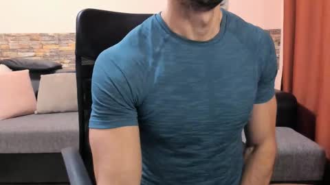 TexasHUNK online show from October 2025 06:54:02 AM