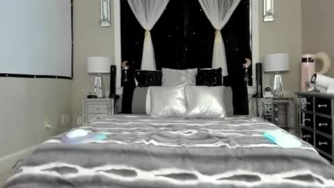 peachy online show from December 2025 05:29:02 PM