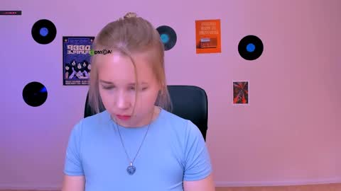 Snapshot of teya_starling chatting on May 2026 07:25:02 AM teya_starling online show from May 2026 07:25:02 AM