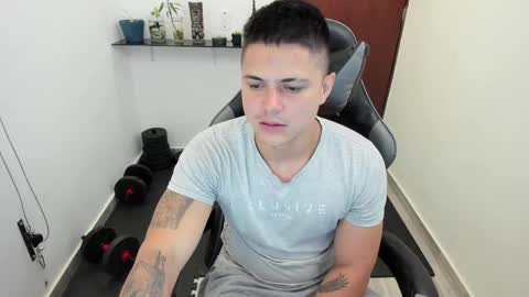 Teylor Fel online show from February 2025 02:18:01 AM