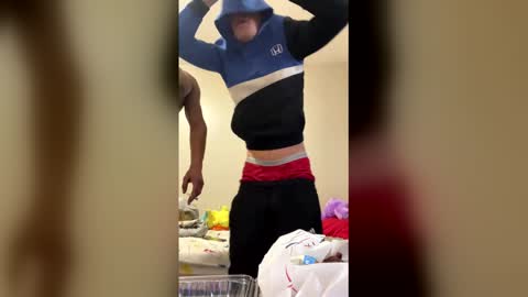 Snapshot of tguns4200 chatting on January 2026 09:53:02 PM tguns4200 online show from January 2026 09:53:02 PM