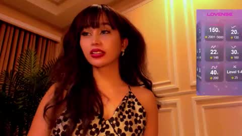 Snapshot of th3r3sa chatting on November 2025 06:29:02 PM th3r3sa online show from November 2025 06:29:02 PM