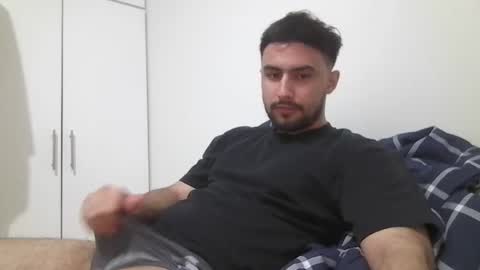 ThaiGuy online show from January 2025 10:38:02 AM