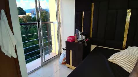 T H A I S  online show from March 2026 11:05:02 PM