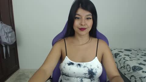 Thaliana0498 online show from January 2025 01:50:01 AM