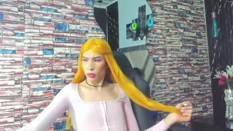 Snapshot of thamara_roberts chatting on April 2026 07:53:02 PM thamara_roberts online show from April 2026 07:53:02 PM
