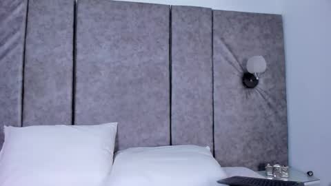 thara webstter online show from December 2025 11:40:02 AM