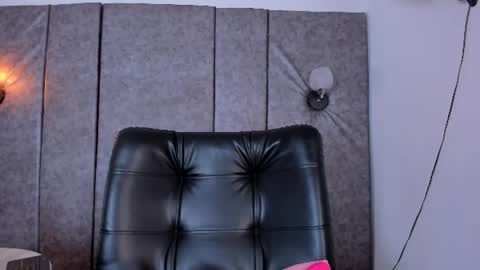 Snapshot of thara_webstter chatting on July 2026 11:48:02 AM thara webstter online show from July 2026 11:48:02 AM
