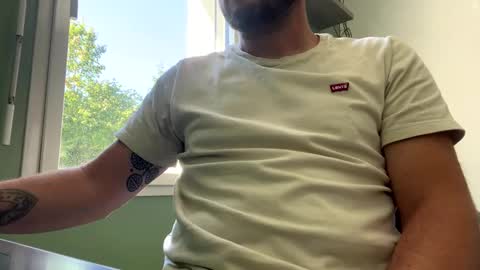 Snapshot of thco chatting on September 2025 11:37:01 AM thco online show from September 2025 11:37:01 AM