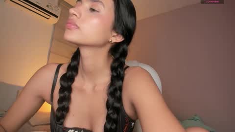 Snapshot of the__power__girls chatting on February 2026 12:53:01 AM nina mirley online show from February 2026 12:53:01 AM