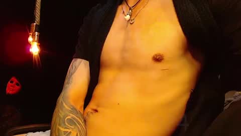 GIORGGIO online show from December 2024 01:06:01 PM