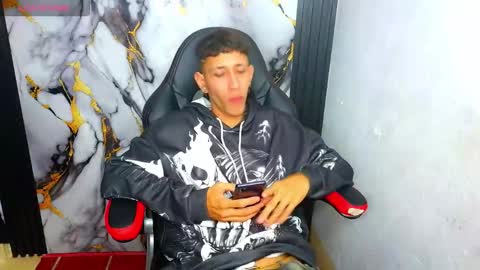 the_latin_boy02 online show from January 2026 04:15:01 AM