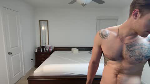 Lucas King online show from September 2025 01:10:01 AM