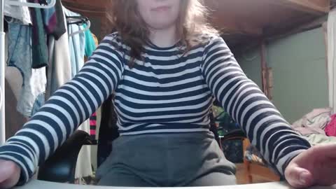 Ekye online show from September 2025 03:49:01 PM