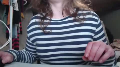 Ekye online show from November 2025 03:12:01 PM