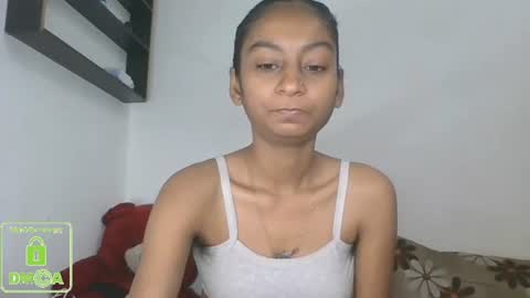 Snapshot of the_right_girl chatting on February 2025 04:12:02 AM Suzan Sexy online show from February 2025 04:12:02 AM
