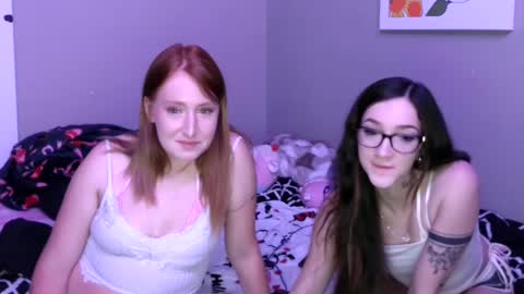 Summer online show from October 2025 03:31:02 AM