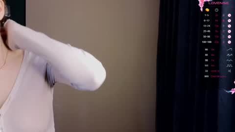 Snapshot of the_vickky chatting on February 2026 05:49:02 PM Vicky online show from February 2026 05:49:02 PM