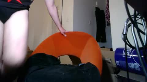 the_vintage_voyeur online show from October 2025 04:10:02 AM