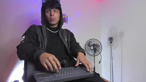 Danny online show from January 2025 12:46:01 AM