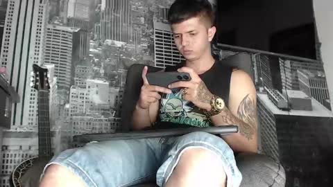 Snapshot of theangelmiguel chatting on December 2024 07:06:02 AM Miguel Angel online show from December 2024 07:06:02 AM