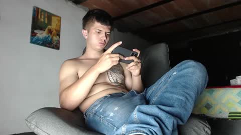 Snapshot of theangelmiguel chatting on December 2024 07:25:02 AM Miguel Angel online show from December 2024 07:25:02 AM