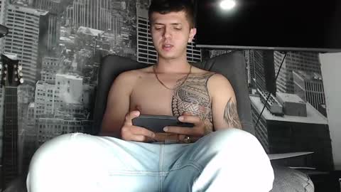 Snapshot of theangelmiguel chatting on December 2024 11:45:01 AM Miguel Angel online show from December 2024 11:45:01 AM