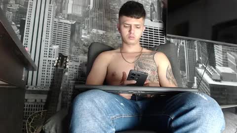 Snapshot of theangelmiguel chatting on December 2024 10:45:02 AM Miguel Angel online show from December 2024 10:45:02 AM