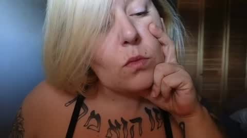 theauroramae -  online show from June 2026 03:49:02 PM